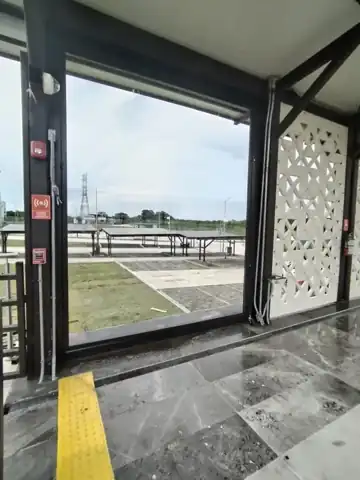 Marcos instalados · Escaparates · Tren Maya