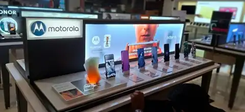 Exhibición en puntos de venta · Motorola