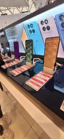 Exhibición en puntos de venta · Motorola