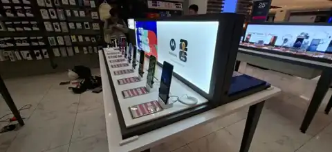 Exhibición en puntos de venta · Motorola