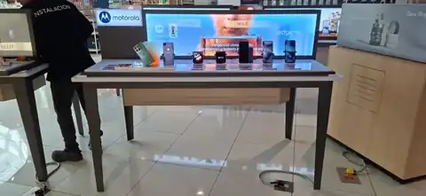 Exhibición en puntos de venta · Motorola